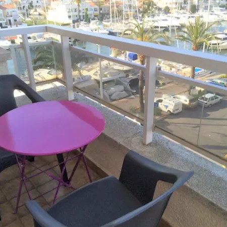 Estudio Vistas Marina Y Mar Ref 295 Empuriabrava