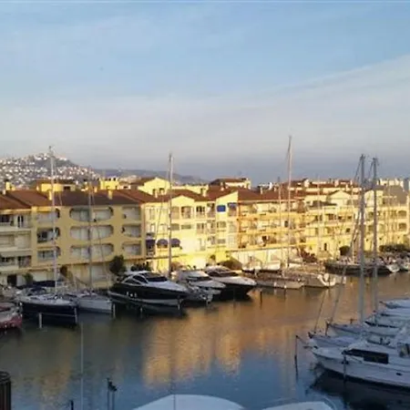 Estudio Vistas Marina Y Mar Ref 295